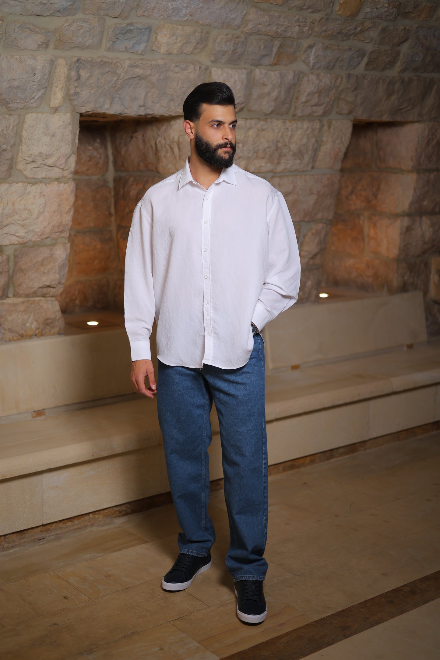 Relaxed Straight Leg Jeans