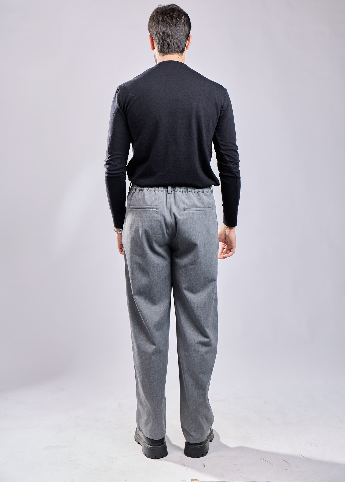 Classic Pleated Casual Pant
